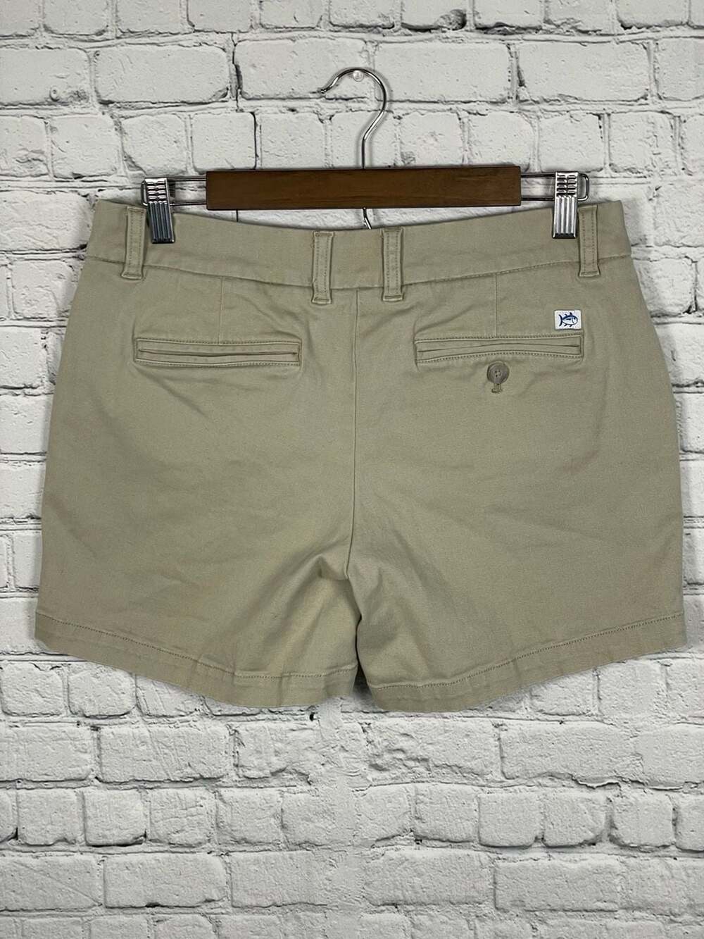 Southern Tide Caroline Khaki Chino Shorts Size 6 - Picture 3 of 6